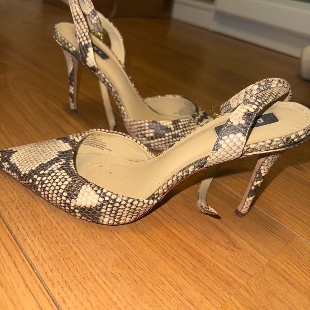 Dkny Cream and Black Heels with Snakeskin Design